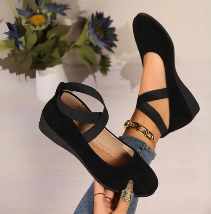 Sapatos fechados e confortáveis - Angel